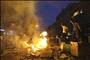 Protestors shout slogans atop barricades in Istanbul June 16, 2013 (photo: Reuters - Serkan Senturk)