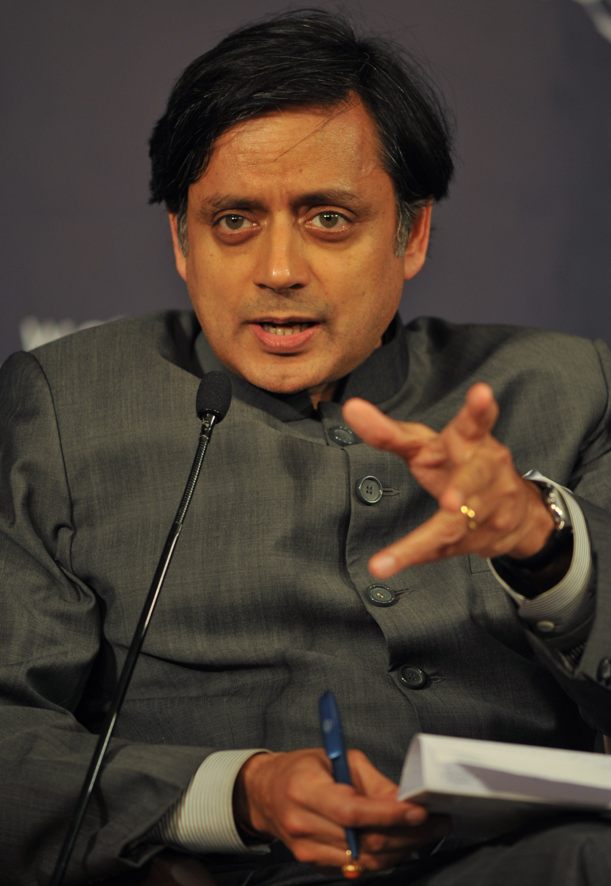 Shashi Tharoor