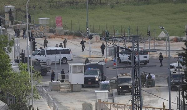 3 Israelis wounded in shooting attack on vehicle in West Bank 