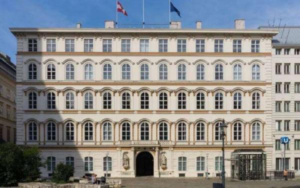 Austria resumes funding to UNRWA