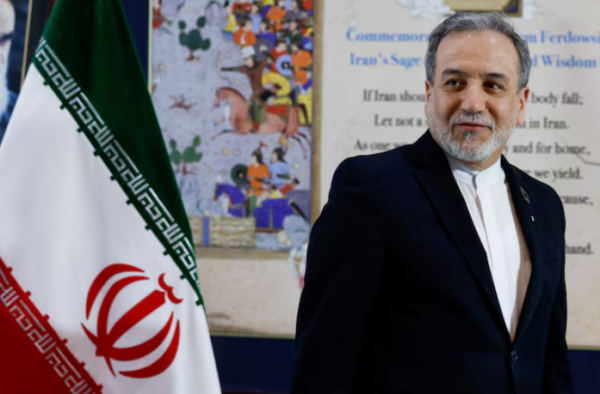 Pakistan& 039;s interior minister to meet Araqchi in Tehran 