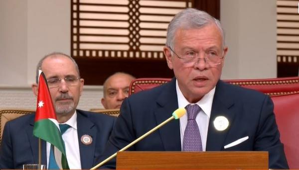 King at Arab Summit: War on Gaza has undermined all international charters