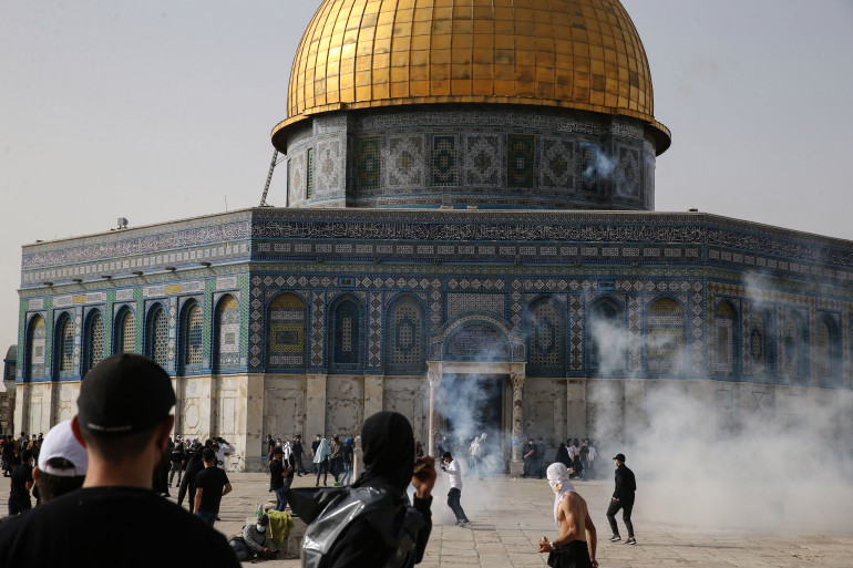 215 Palestinians injured by Israeli forces at Al-Aqsa Mosque