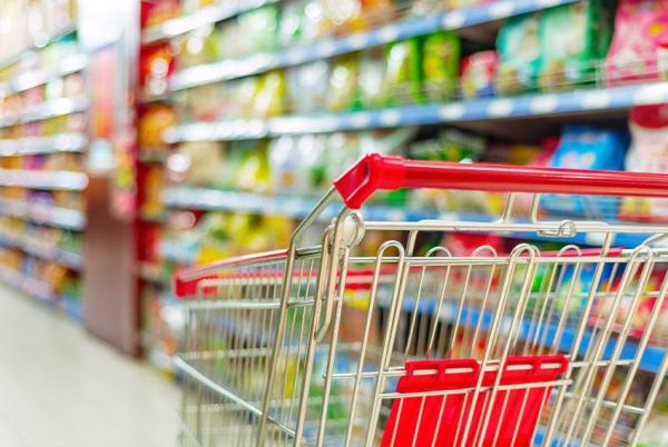 Industry Minister urges sufficient stocks of key food items to keep market stability