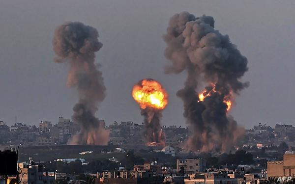 Day 48 of war .. Israel continue to bomb before truce takes effect