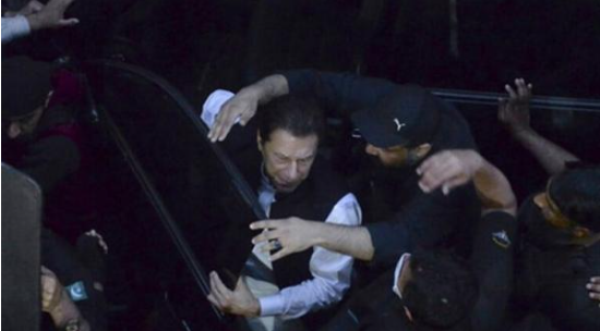 Pakistan police have arrested Imran Khan in Lahore -lawyer