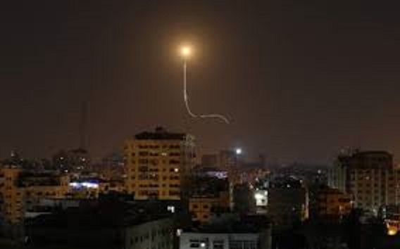 Israeli warplanes shell several sites in Gaza