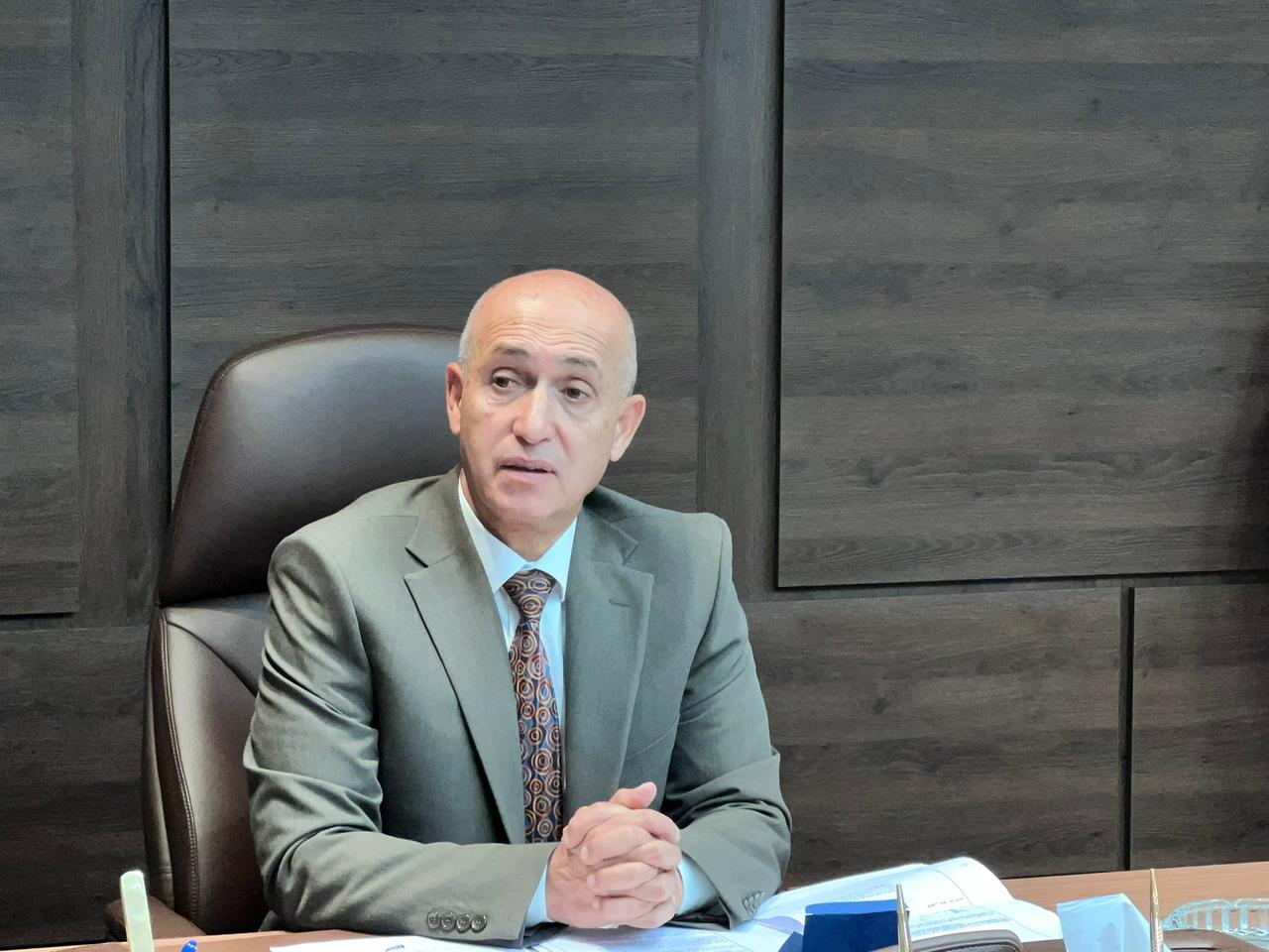 Free Zones Investors Association discusses with Korean Embassy restructuring of automotive sector