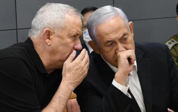Gantz expected to announce resignation from Netanyahus government 
