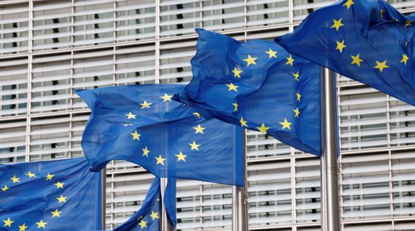 EU adds Russia to tax haven blacklist