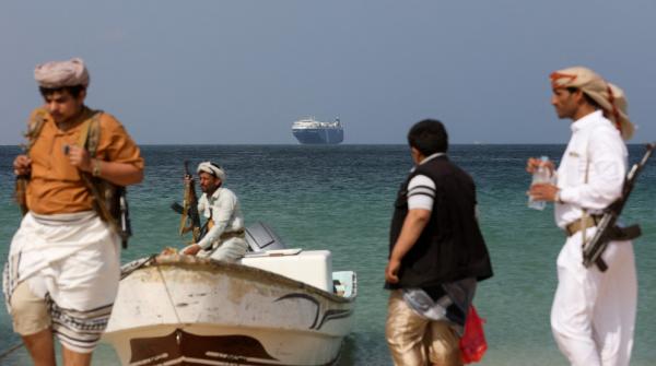 Yemens Houthis warn ships in Red Sea 