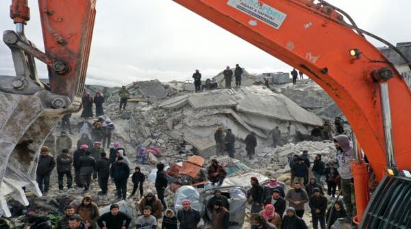 Earthquakes kill 3,685 people in Turkey, Syria