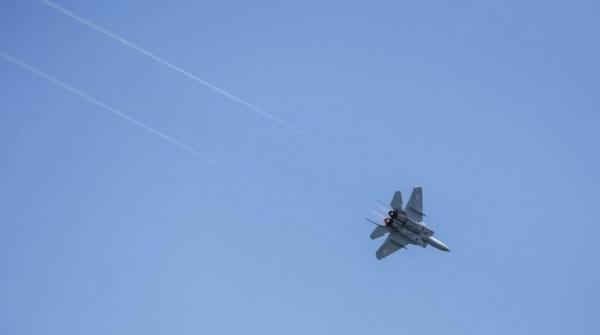People killed, injured in Israeli raids on southern Lebanon