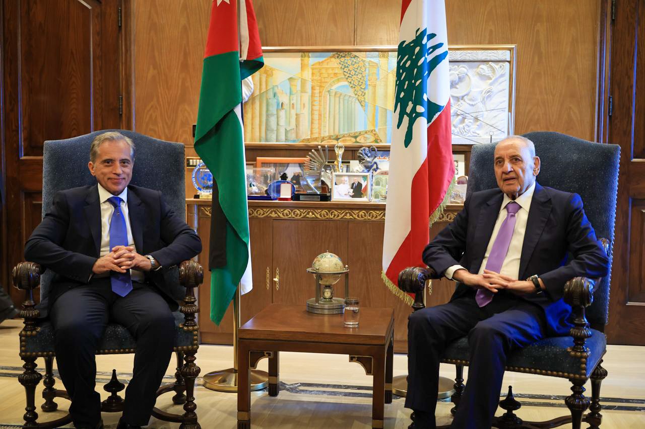 PM Meets Lebanese Parliament Speaker in Beirut