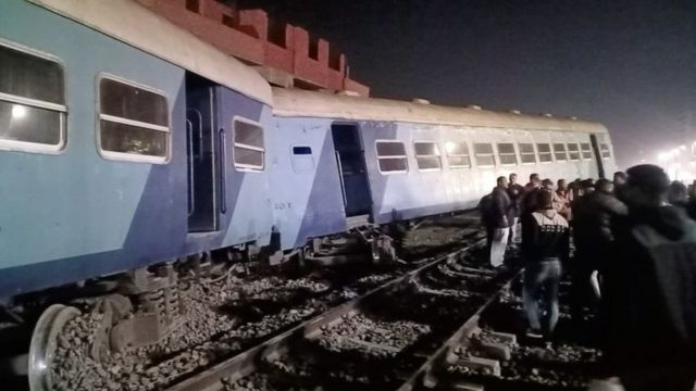 Train crash kills 1 and injures 23 in Egypt