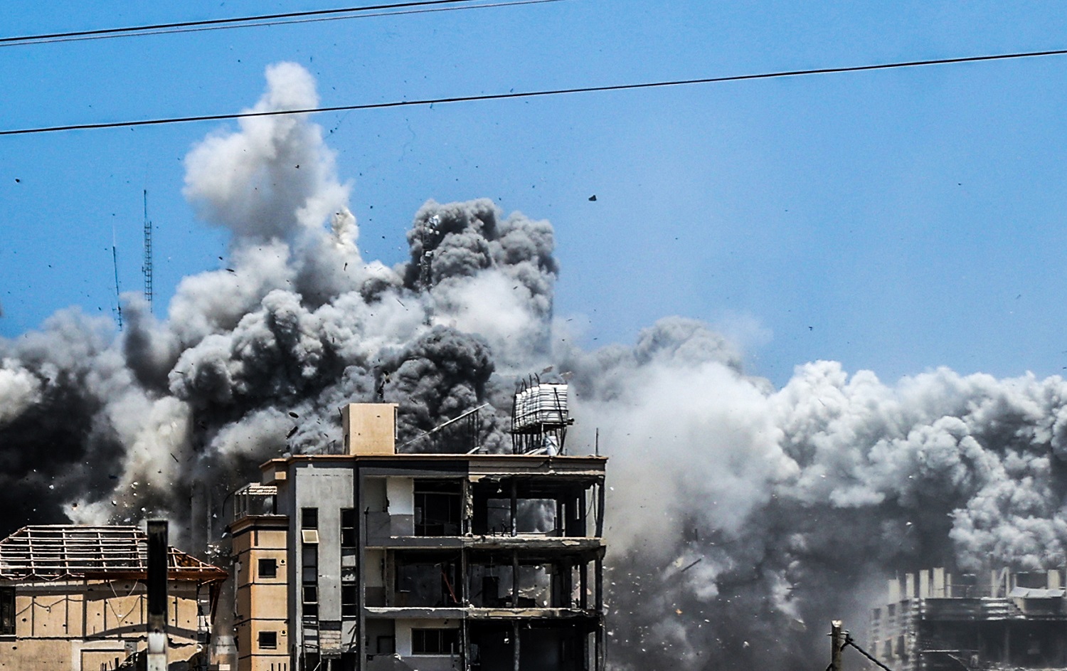 Israeli airstrikes lead to multiple civilian casualties in Gaza