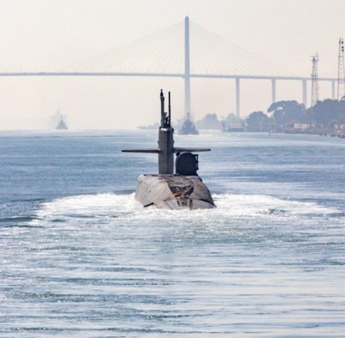 US says guided missile sub has arrived in Middle East 