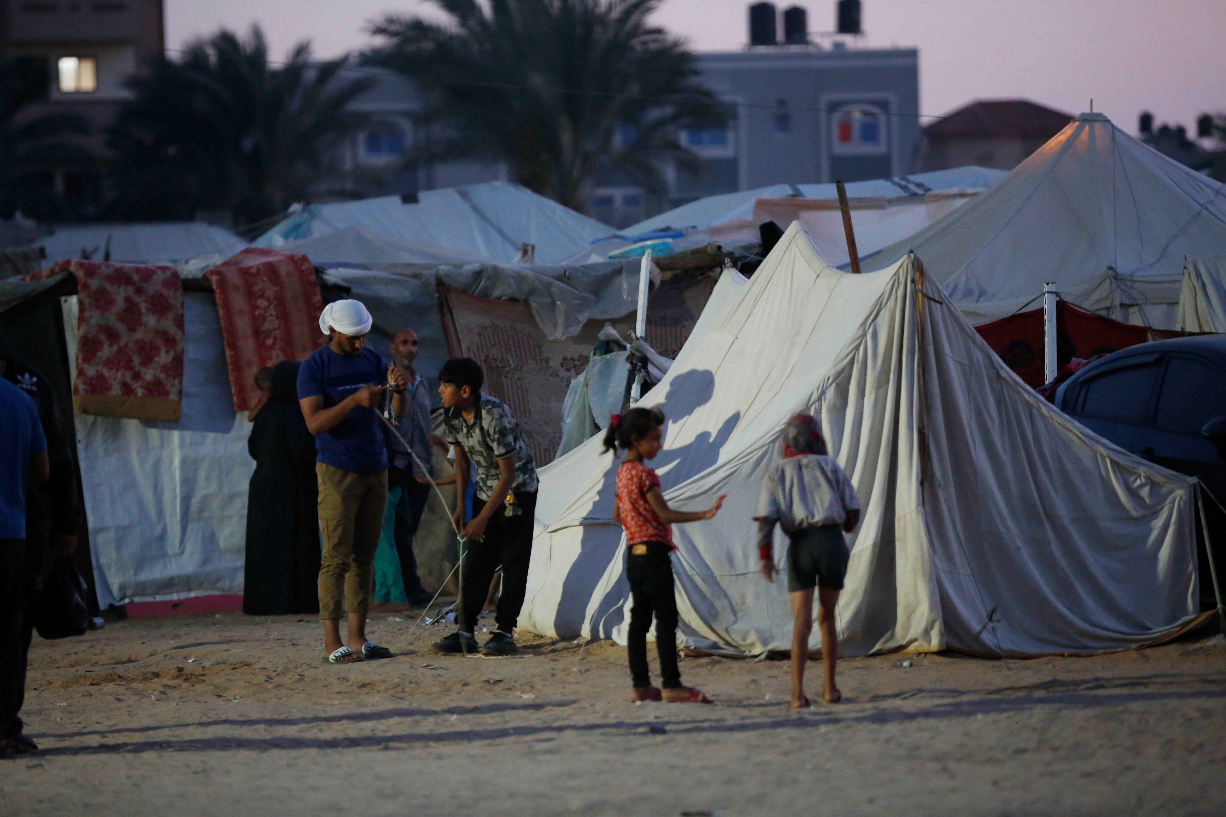 Number of Palestinians leaving Rafah due to Israeli strikes rises to 360,000: UNRWA