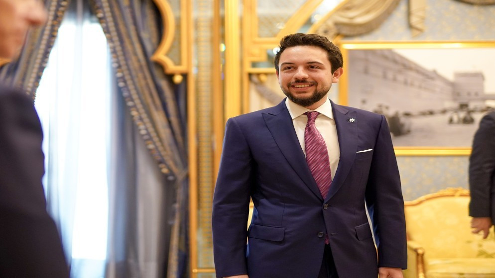 Crown Prince begins official visits to Qatar and Bahrain