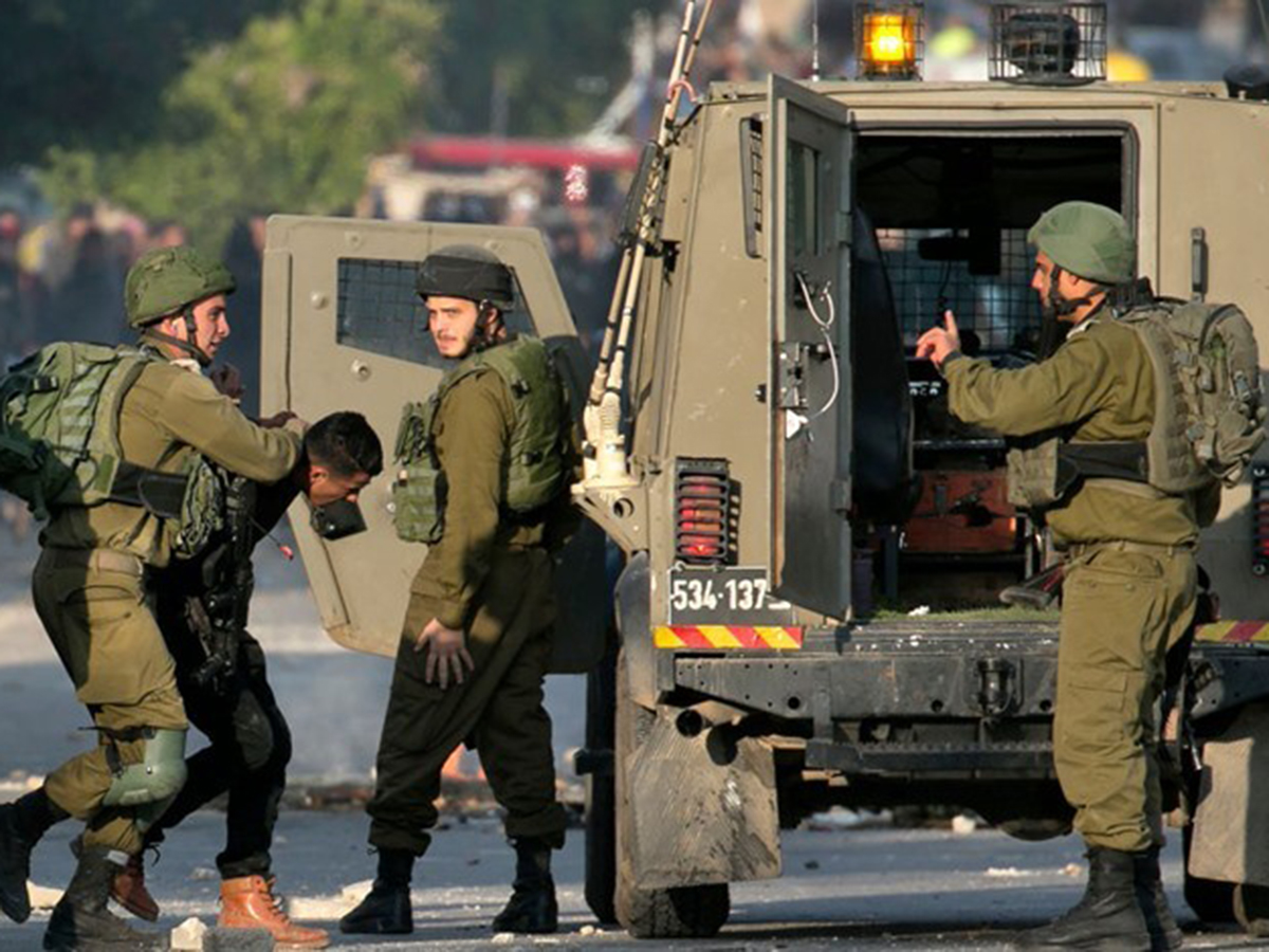 Israeli forces detain 25 Palestinians across West Bank