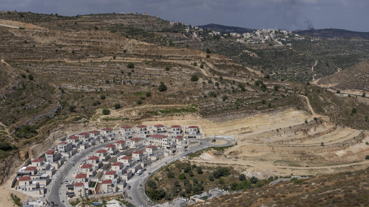Israeli government approves law okaying land registration in West Bank