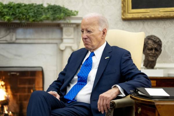 Biden defends his memory in surprise speech after special counsel report