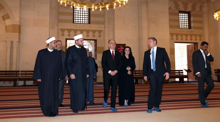 Albanian President Visits King Hussein Mosque
