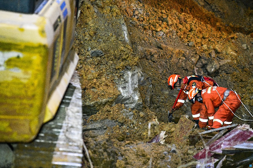 China: 5 killed, 9 missing following massive landslide