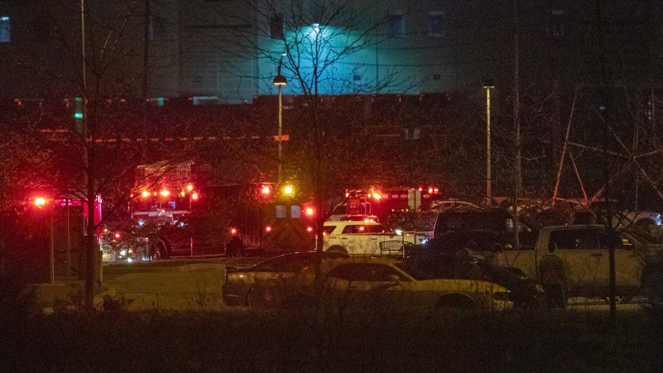 Indianapolis mass shooting: Eight dead at FedEx facility