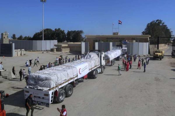 Third Gaza-bound aid convoy enters Rafah crossing from Egypt