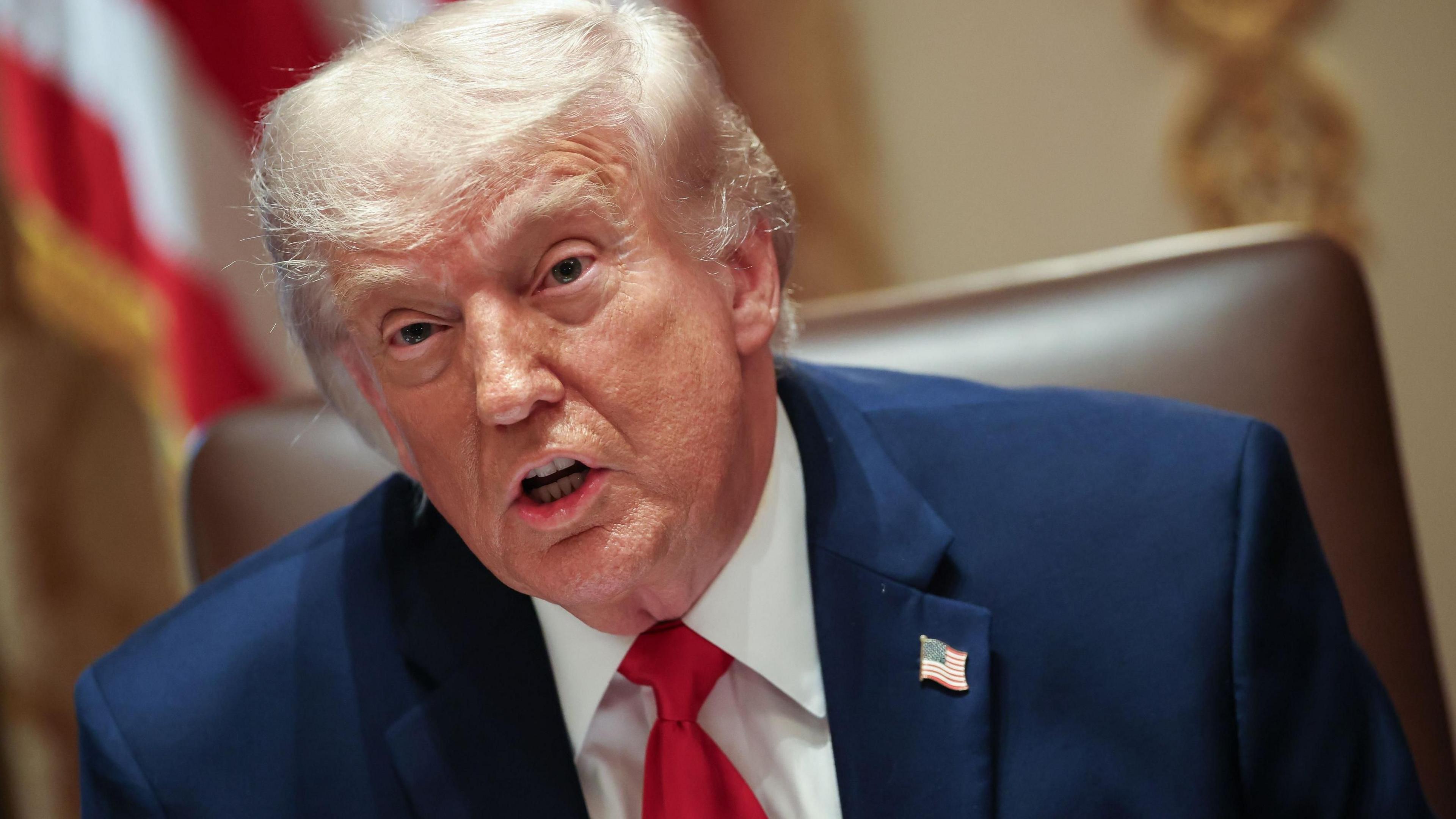 Iran and US trade air strikes after Trump dismisses report of Hormuz deal