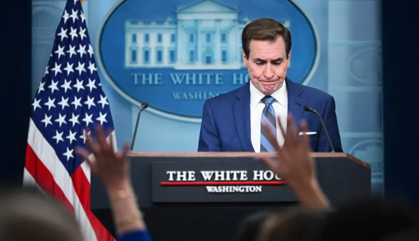 US says it did not give Iraq advance warning of air strikes