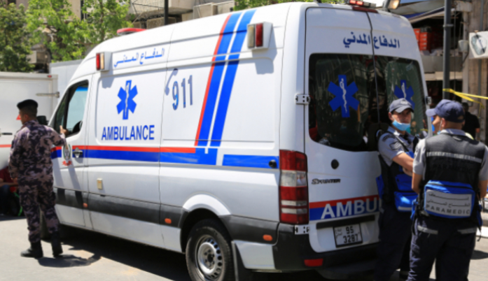 Two injured in six-car collision and rollover in Amman