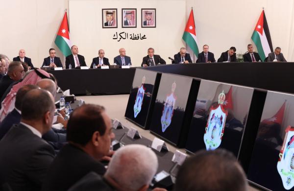 Cabinet begins first provincial meeting in Karak Governorate