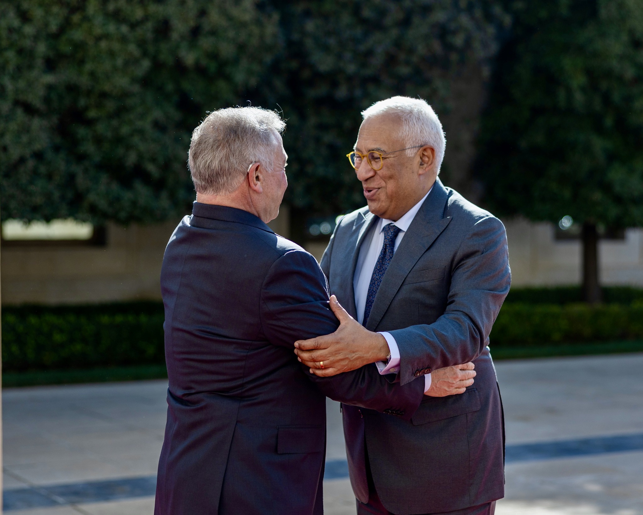 King receives call from European Council president