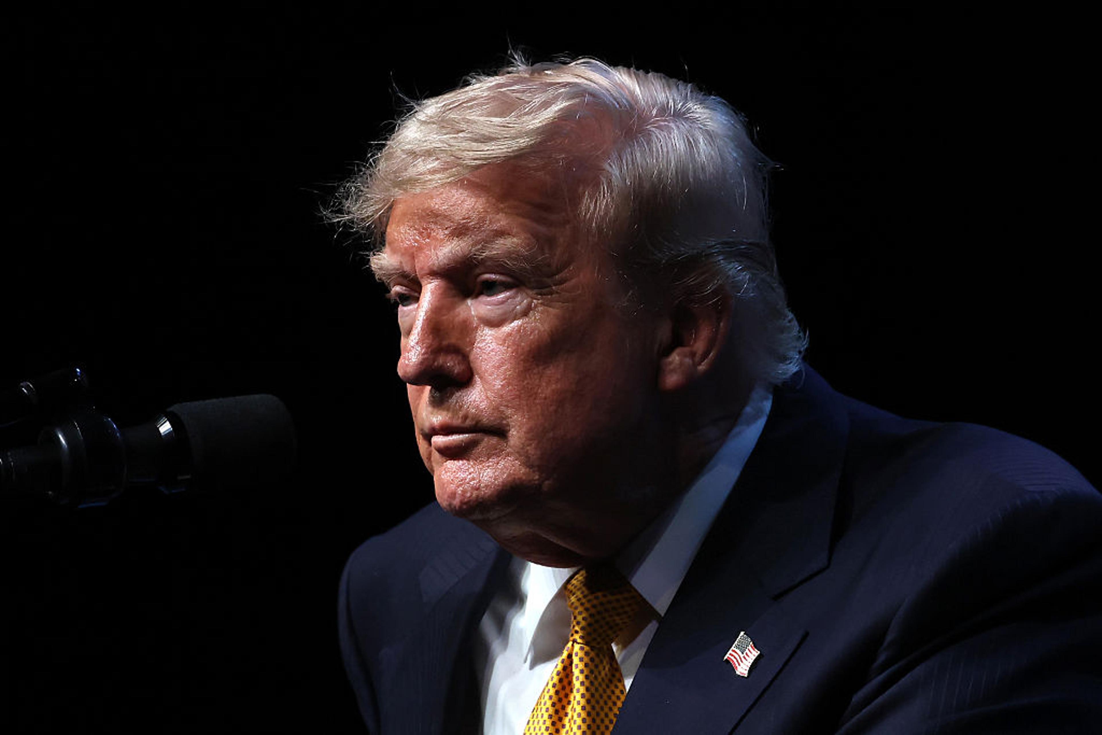 Trump threatens to hit Iran power plants next week if no deal