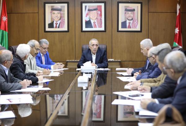 Culture minister chairs first meeting for 2026 Family Library project