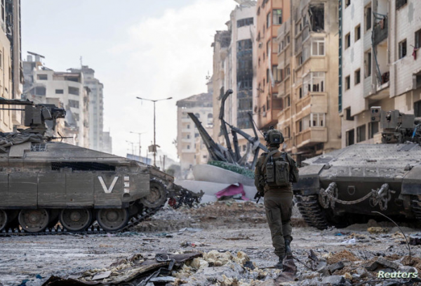 Israeli army storms Al-Shifa Hospital in Gaza by tanks 