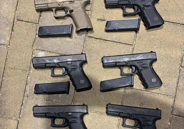 Israel reports thwarting weapons smuggling across border with Jordan