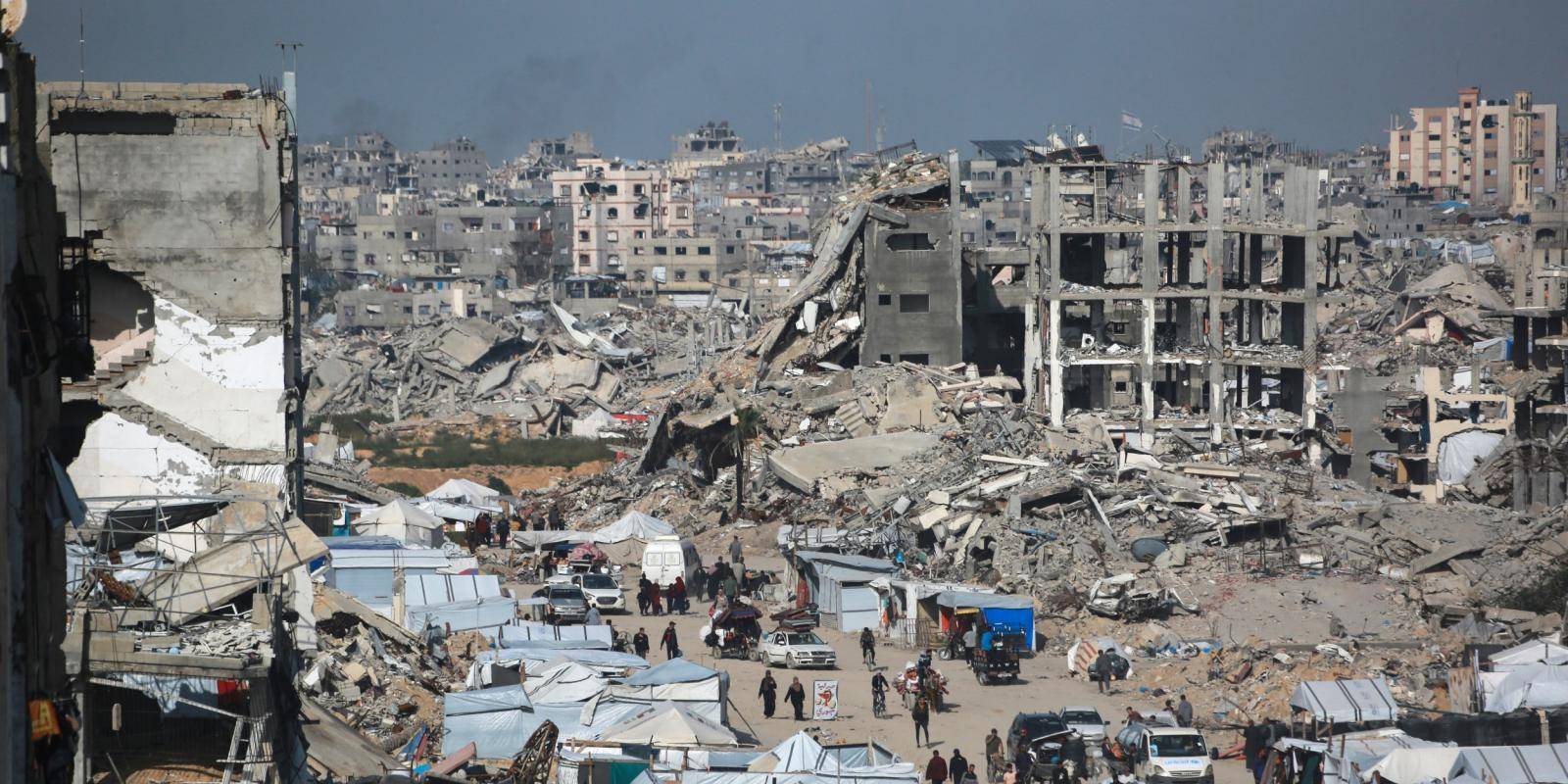 Despite ceasefire announcement, 11 Palestinians killed in Israeli airstrikes across Gaza