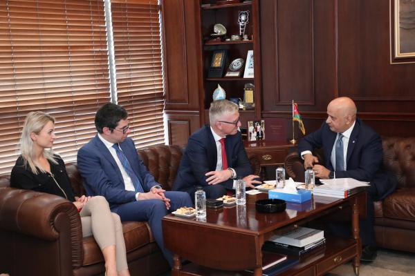 Prezident Jordánské obchodní komory vyzývá k obnovení ekonomických vztahů mezi Jordánskem a Českou republikou  práce