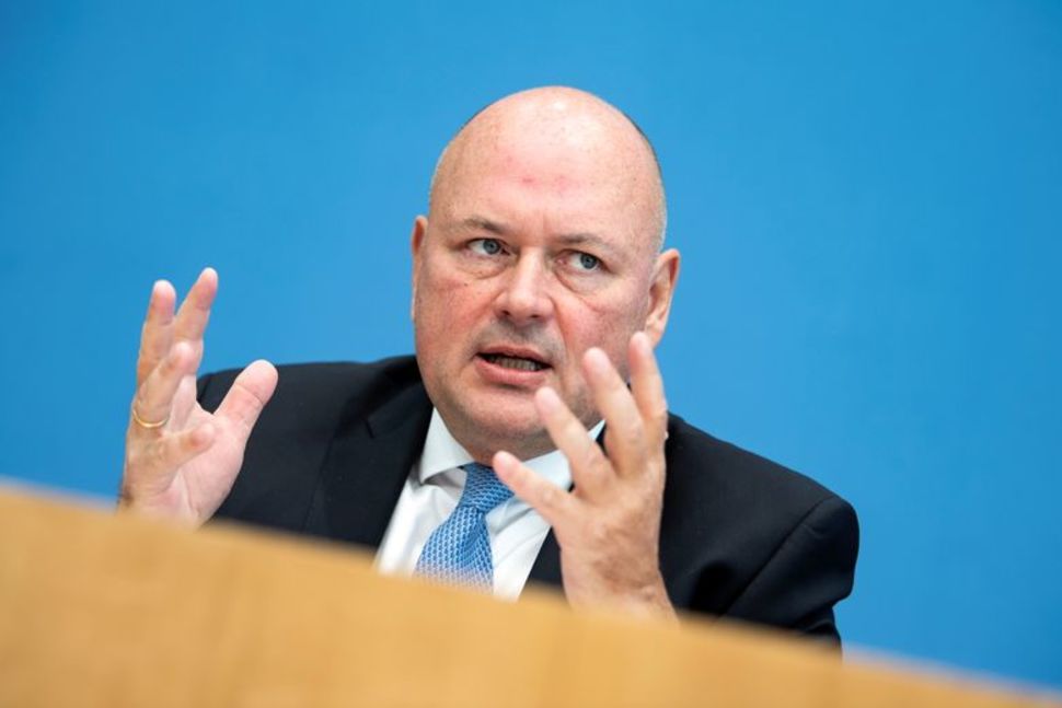 German cyber security chief fears hackers could target hospitals