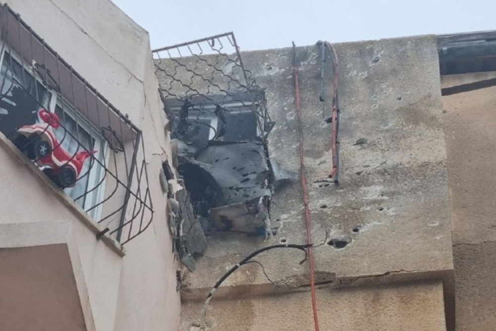 14 injured in central Israel after missile launched from Iran 