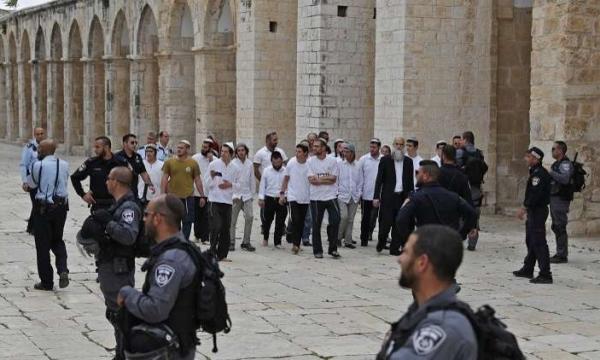 Extremist settlers storm the Al-Aqsa Mosque