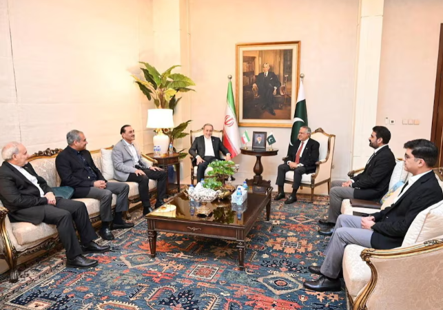 US negotiators to go to Islamabad, but Iran says no direct talks 