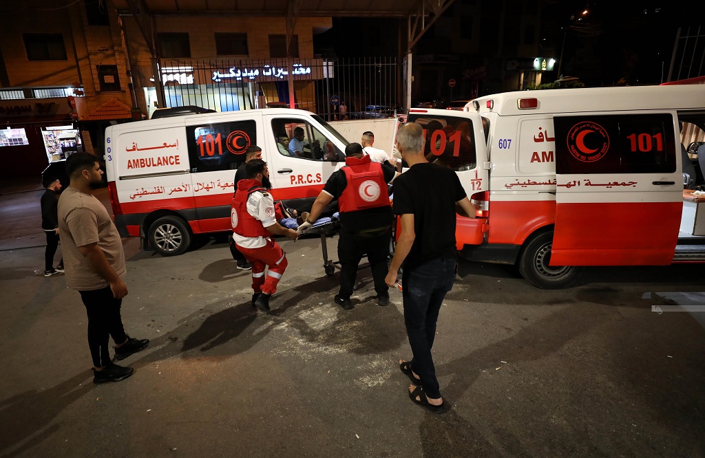 Multiple Palestinians injured by Israeli army gunfire in Al-Ram