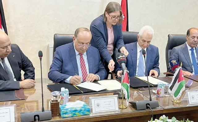 Jordan, Palestine ink deal in field of higher education