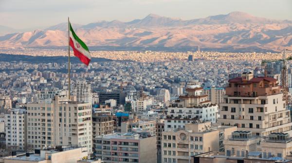 Iran says diplomacy and defence inseparable, vows to resist US sanctions