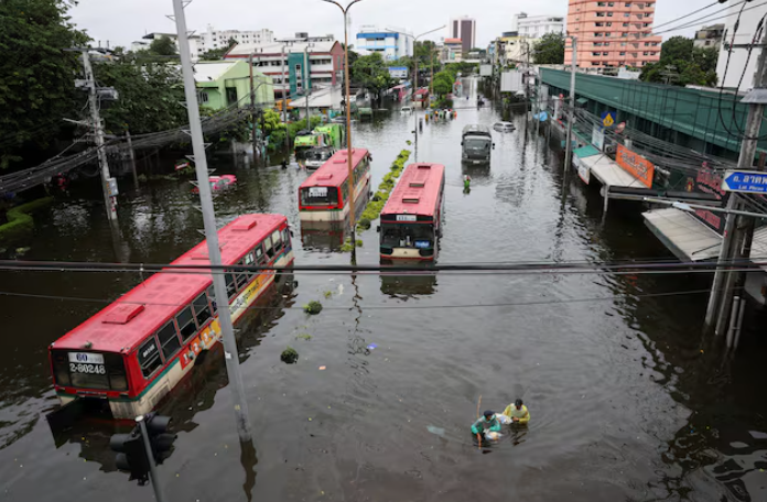 Death toll from Thailand floods rises to 31, interior ministry says