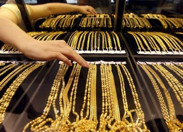 Local gold prices on Monday 